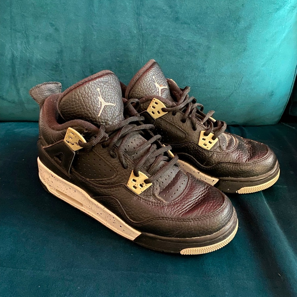 Jordan 4 Oreo